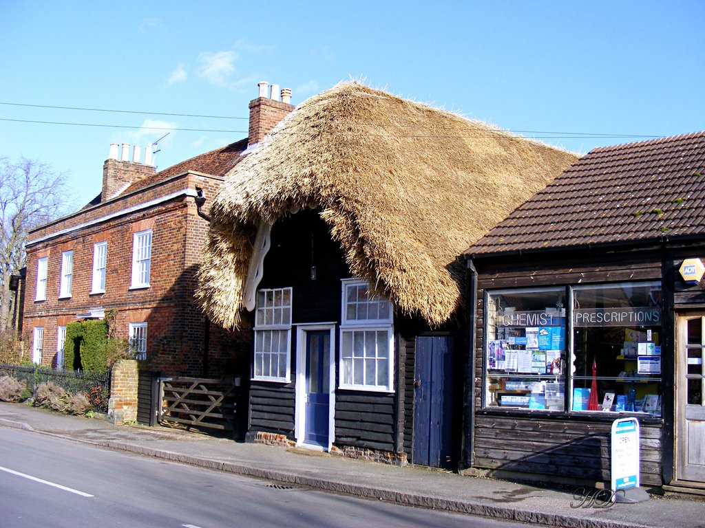 House-Thach-Pharmacy-barn-HD.jpg