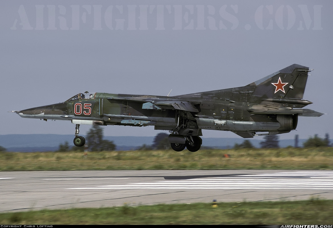 296 APIB Mig-27M 05 Red_83712545142_18.08.92