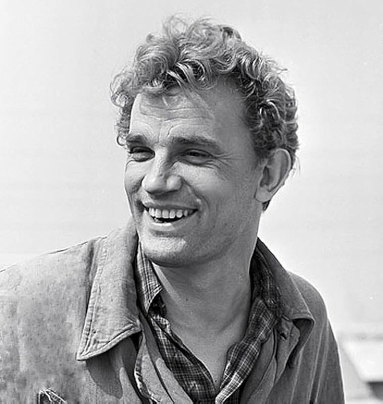 MV5BNGY2YTFlYmMtMWYxYy00MmZmLThiM2UtOTZlNWU2MGVjNDJkXkEyXkFqcGdeQXVyNjg3MTIwODI@._V1_FMjpg_UX1000_