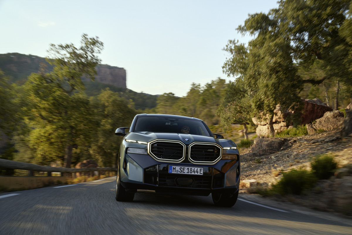P90478653_highRes_the-first-ever-bmw-x