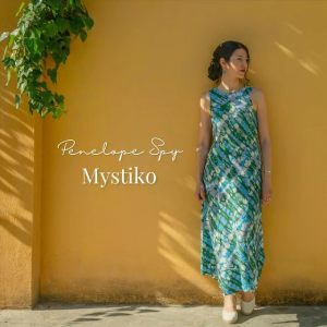 Νέo Music Video | Penelope Spy – Mystiko