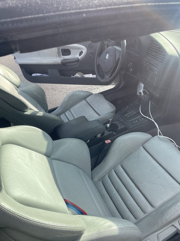 8F538202-C7C2-4CD6-A3F6-5AB1AA4894AA