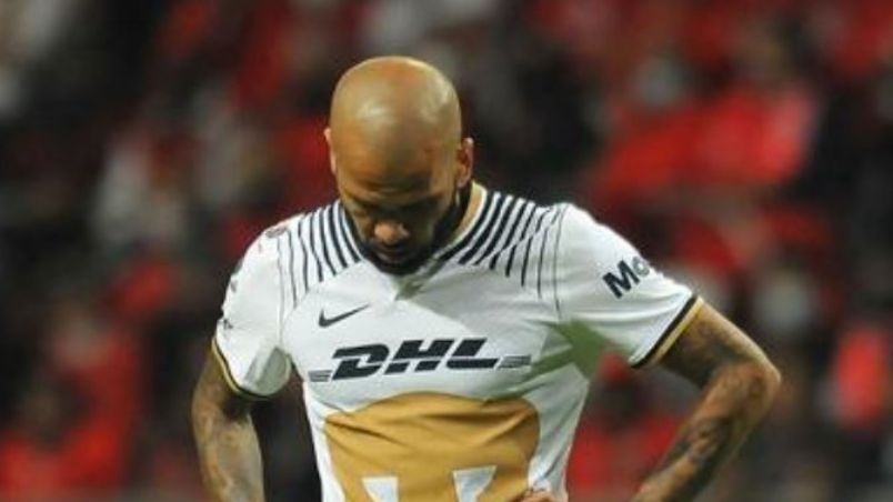 Dani Alves queda fuera de Pumas, el club rescinde su contrato tras caso de agresión sexual