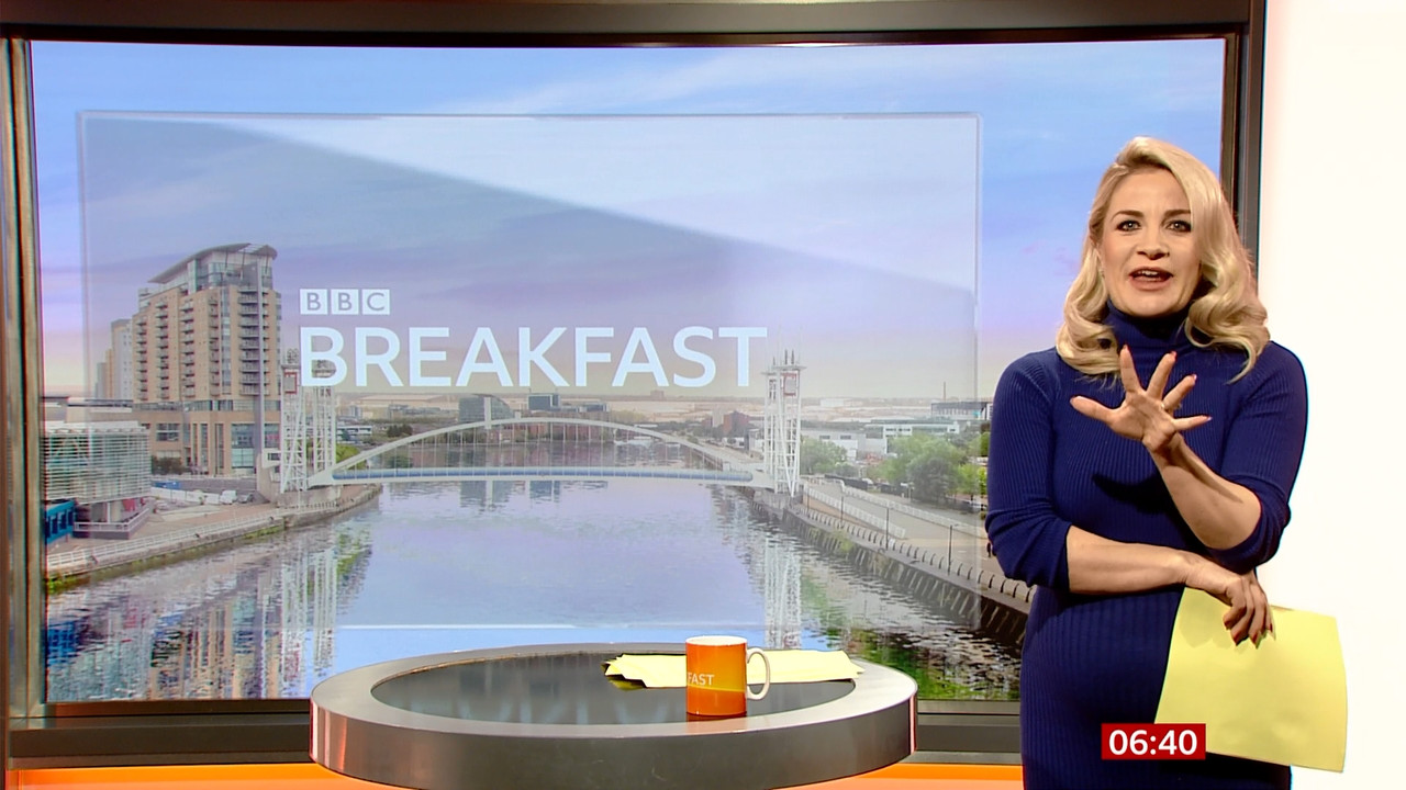 Breakfast - BBC ONE HD - 2020-11-23.ts_snapshot_00.46.00.969
