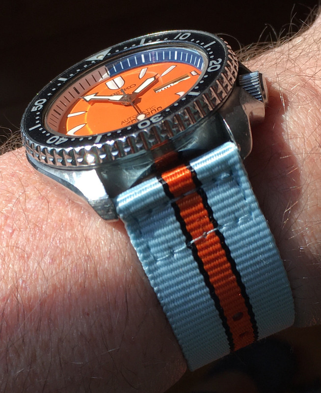 16AA1569-1A26-4F4B-9CD7-903A1BD9973C