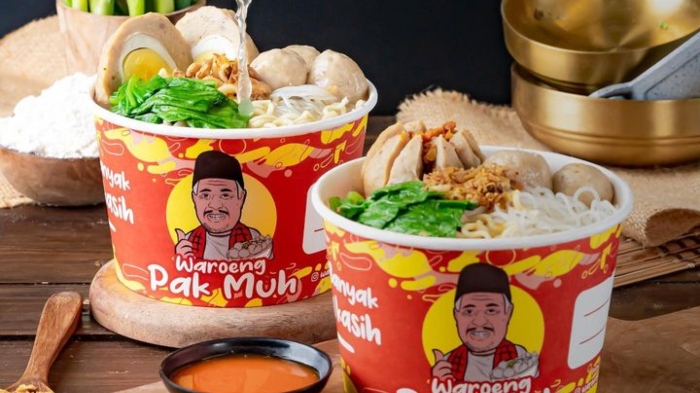 Waroeng Pak Muh, satu di antara outlet makanan yang masih menawarkan promo makanan spesial Hari Kemerdekaan 17 Agustus.