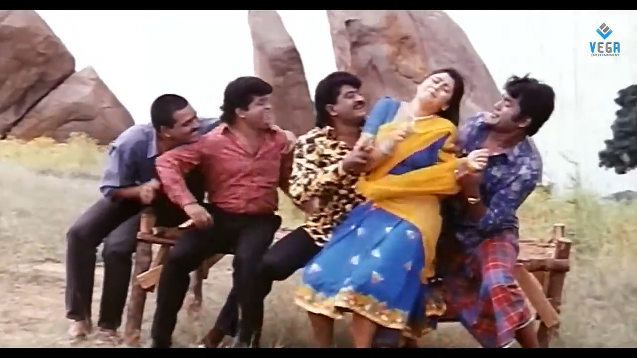 Dolly Minhas Palviahgam Avi - Villains Troubles a Women_4MxpygcjgQs.mp4_20220519_114715.309