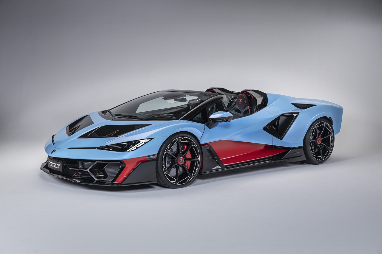 บริดจสโตนได้รับเลือกในฐานะพันธมิตรด้านยางรถยนต์ ให้ 'Lamborghini Fenomeno Roadster' ซูเปอร์คาร์เปิดประทุนทรงพลังที่สุดในประวัติศาสตร์ลัมโบร์กินี
