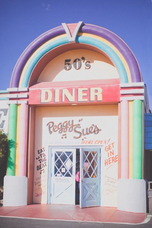 pink-diner.jpg