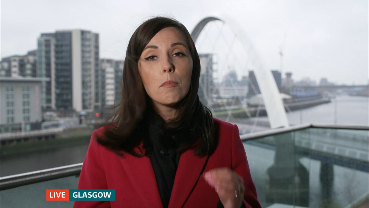 ITV Evening News_20220412_18301930.ts_snapshot_00.14.31.857