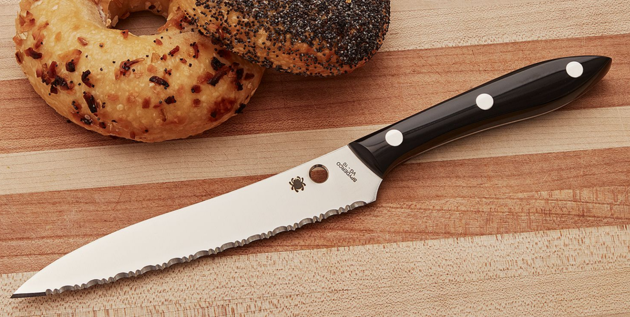 2020-06-06-16-59-41-www-knifecenter-com-5ce9e6e44f44.png