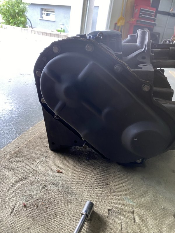 25021FD4-B042-4C3C-9CC4-7D587E4342D5