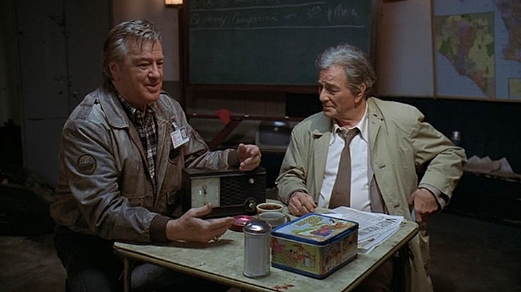 ICE-STATION-ZEBRA-RON-MASAK-COLUMBO-2-FOTOR.jpg