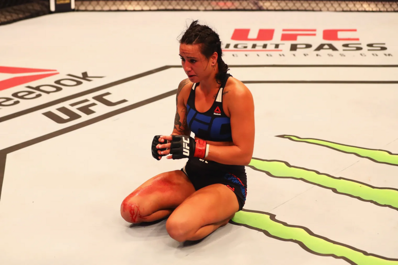 UFC боец наказан, понеже &#039;докторът предписа по погрешка стероиди&#039;