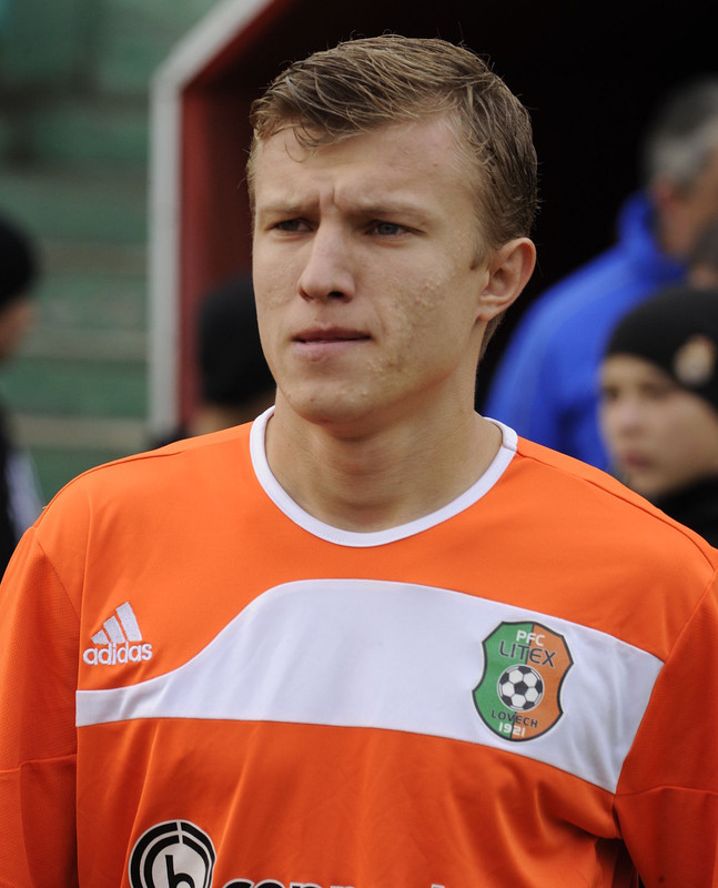 B09A1012-3353-433F-9B07-AAE64034DAFE