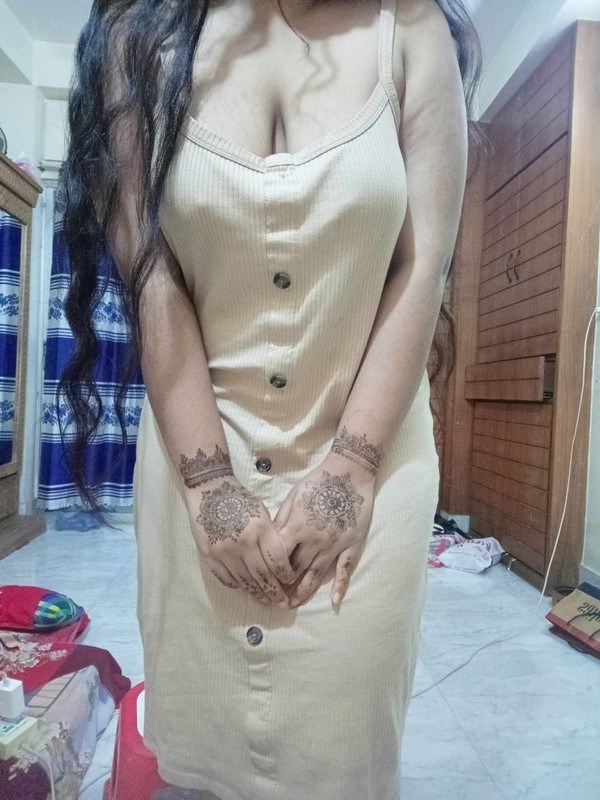 photo 6194952363106306966 y