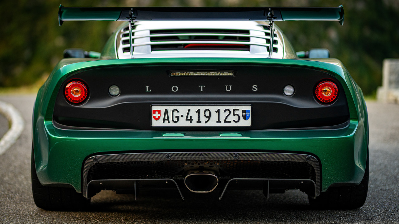 Sustenpass-4986-2v2.jpg