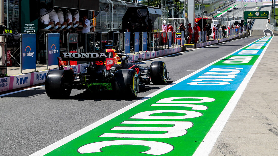 Max-Verstappen-Red-Bull-GP-Steiermark-Spielberg-Formel-1-25-Juni-2021-169Gallery-7d2d4eb5-1808599