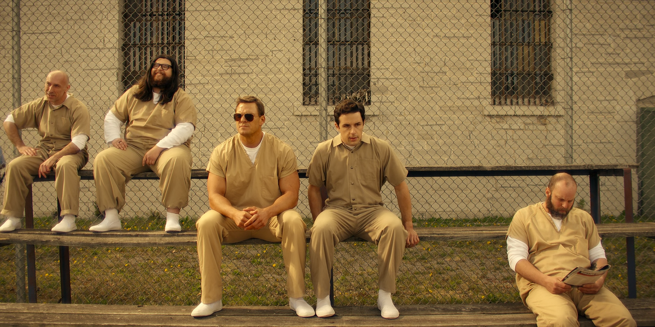 Reacher.S01E01.Welcome.to.Margrave.1080p.10bit.BluRay.AAC5.1.HEVC-Vyndros.mkv_snapshot_27.23_[2023.0