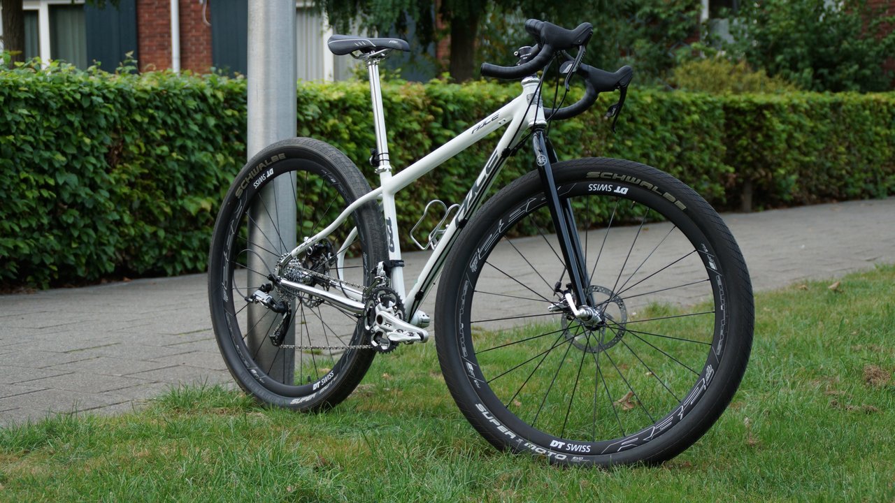 spd klickpedale Kohlefaser-SPD-Klickpedale für Rennräder Category:E Bikes MTB Cross_RockShox Deluxe Select Plus  Luft World's Highest Gear Ratio Gear Ratio:4.71 - Series 2 (Gleason Gear)