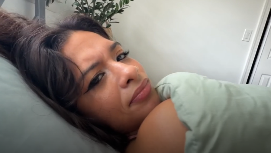 OnlyFans Luxe La Fox   Little Step Sister Sneaks In Your Bed