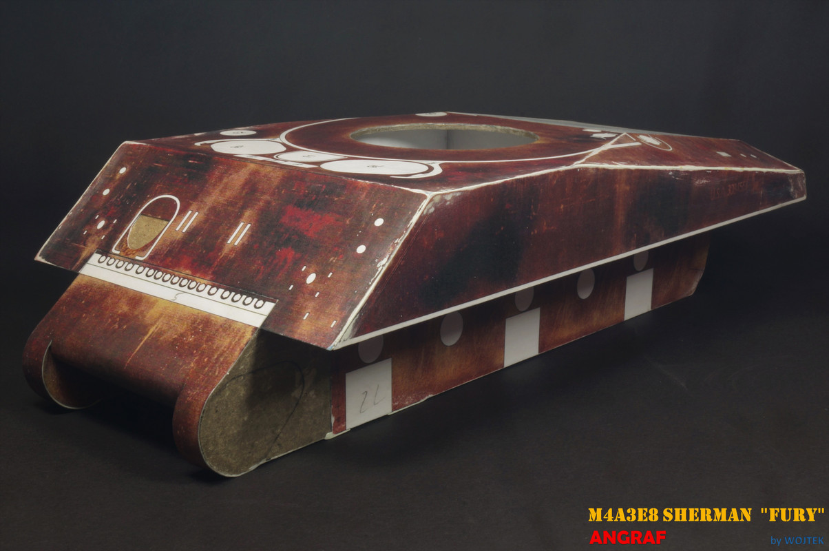 M4A3E8 SHERMAN  FURY 13