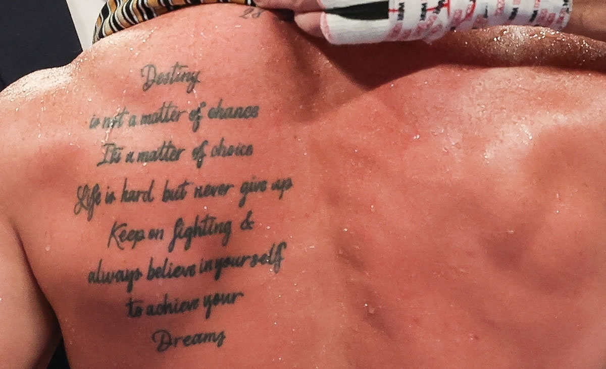 ¿El Canelo Álvarez ahora se dedicará a participar en torneos de golf?