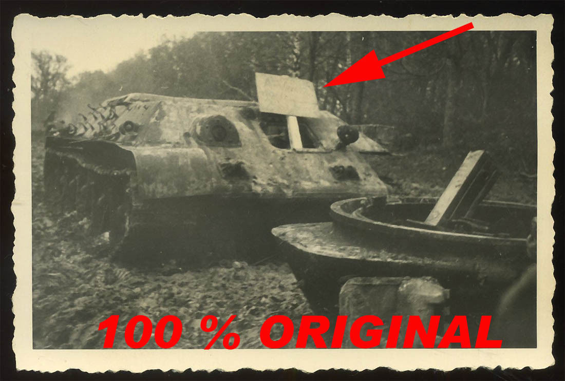 ZERSTÖRTER T-34 PANZER - OSTFRONT - PANZERTURM -