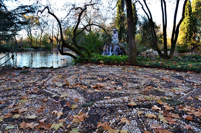 PARQUE EL CAPRICHO-2013-2022-MADRID - Paseando por España-1991/2016 (68)