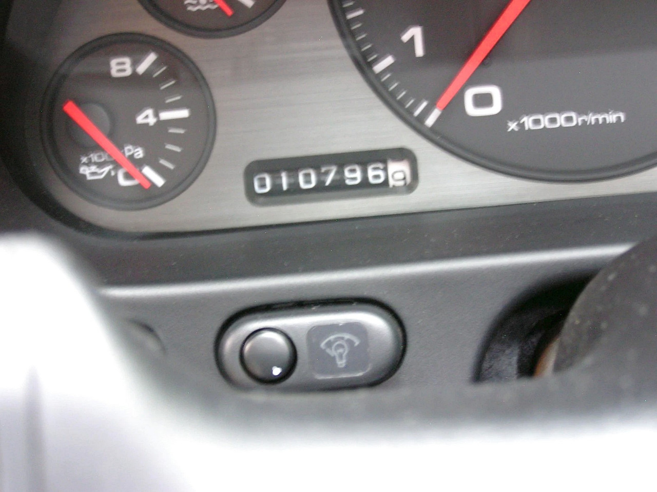 Vehicle thumbnail 25