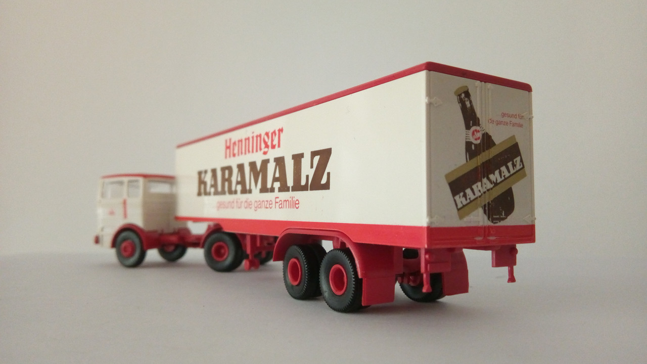 Macht (7576)