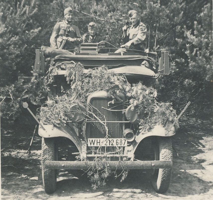 Foto 2.Wk Soldaten Militärwagen Lastwagen Funkwa