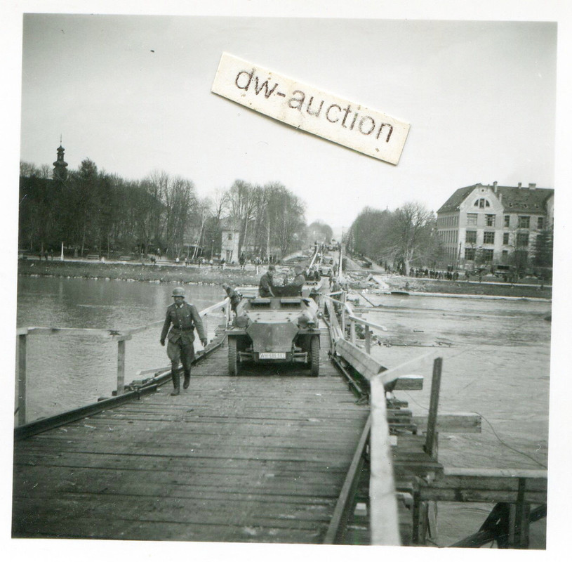 SdKfz Halbkette einer Sturmgeschütz Abt. auf Beh