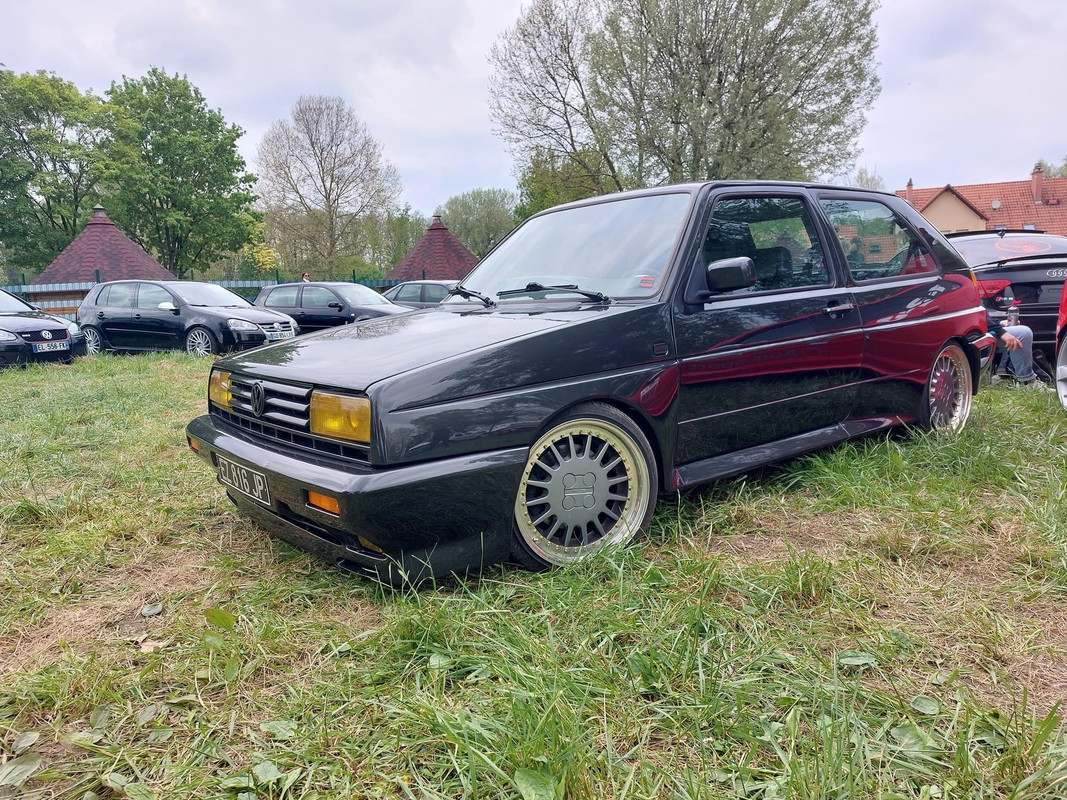 D1CE9660-A7D9-48F4-9DAD-F7FEAE792BB0