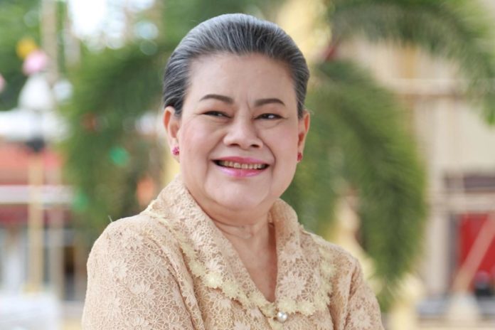 02-Chom-Chai28-Feb2019001-696x464