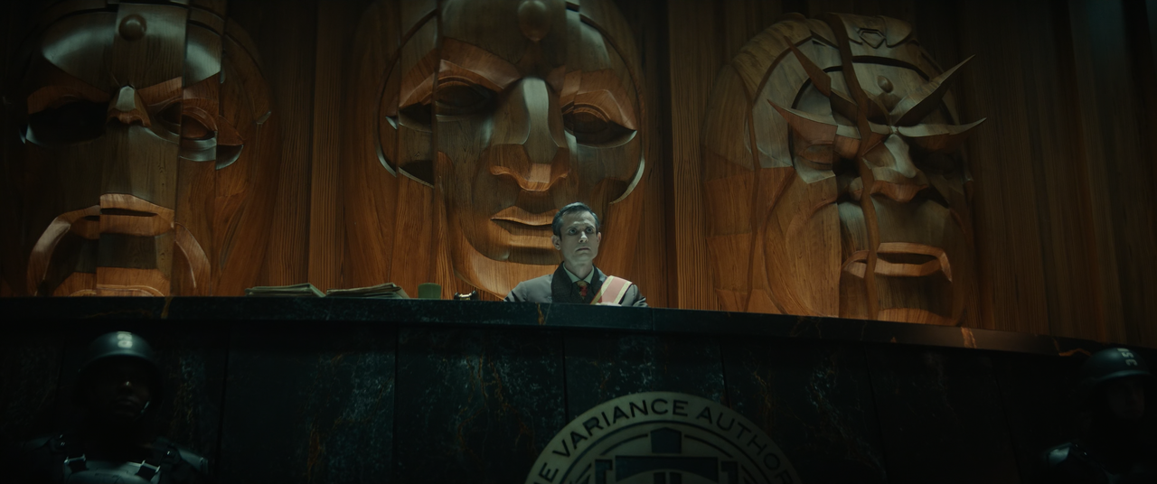 Loki.S01E04.The.Nexus.Event.2160p.10bit.DSNP.WEB-DL.DDP5.1.HEVC-Vyndros.mkv_snapshot_03.13_[2021.07.