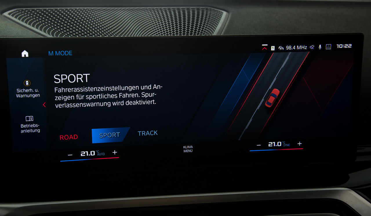 P90468083_highRes_the-all-new-bmw-m2-u