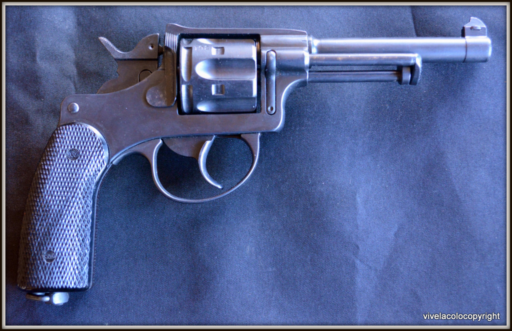 Les revolvers Suisses 1882 - 82 / 29 et leur munition DSC-0061