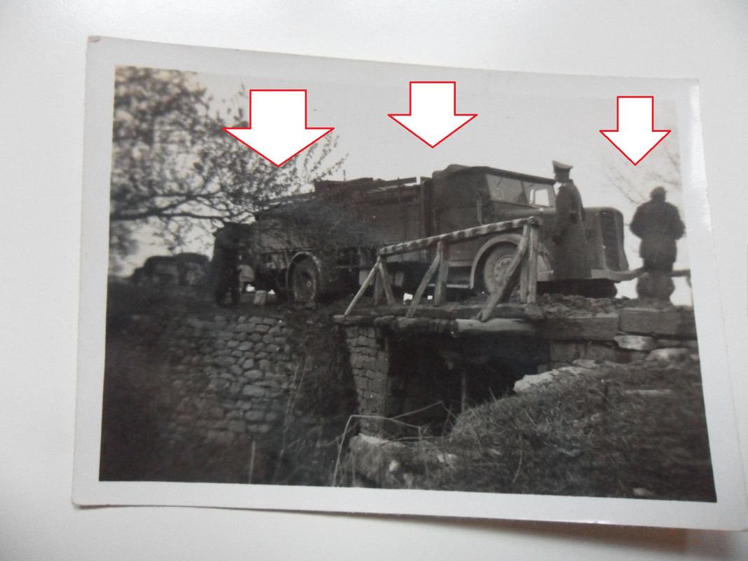 original Foto Wehrmacht Saurer 4500 Diesel fährt