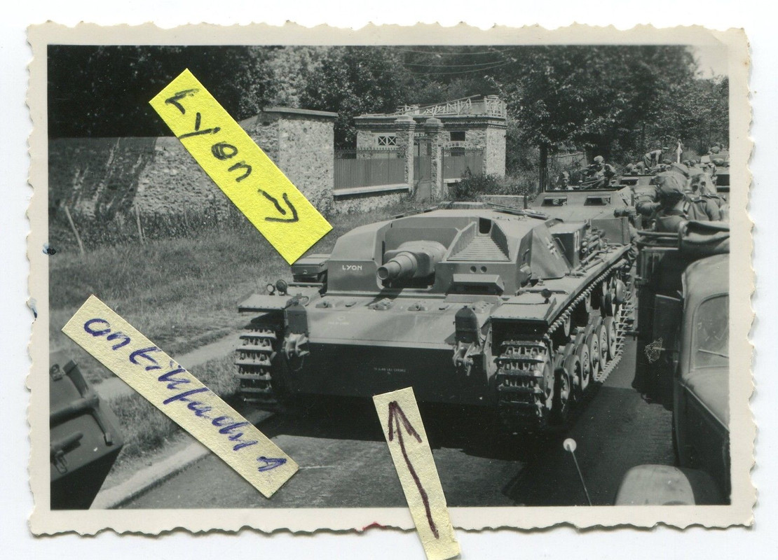 Sturmgeschütz mit Namen LYON im 2.WK