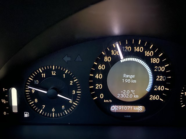 6BB6B75E-ADE9-4A8E-8929-34C1EF0EE208