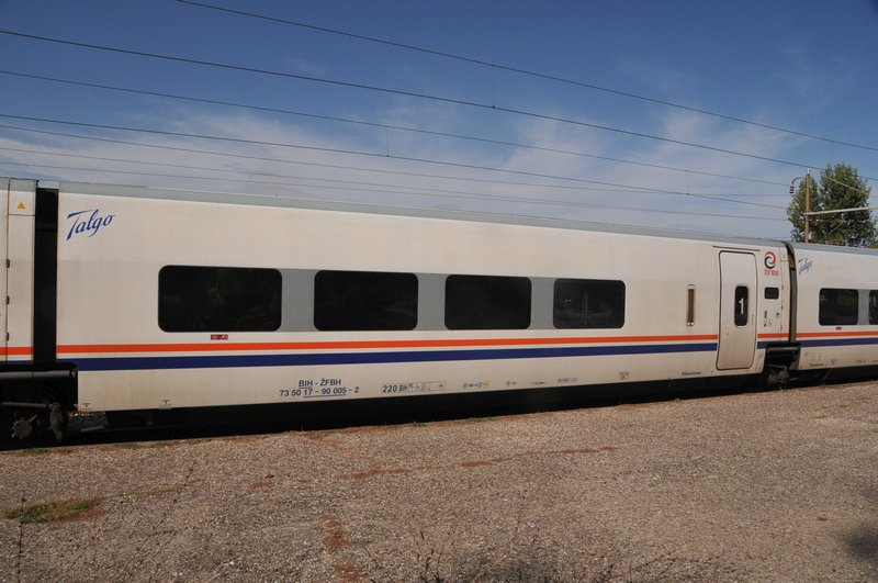 Talgo, ba! Talgo-1-razred-433-393