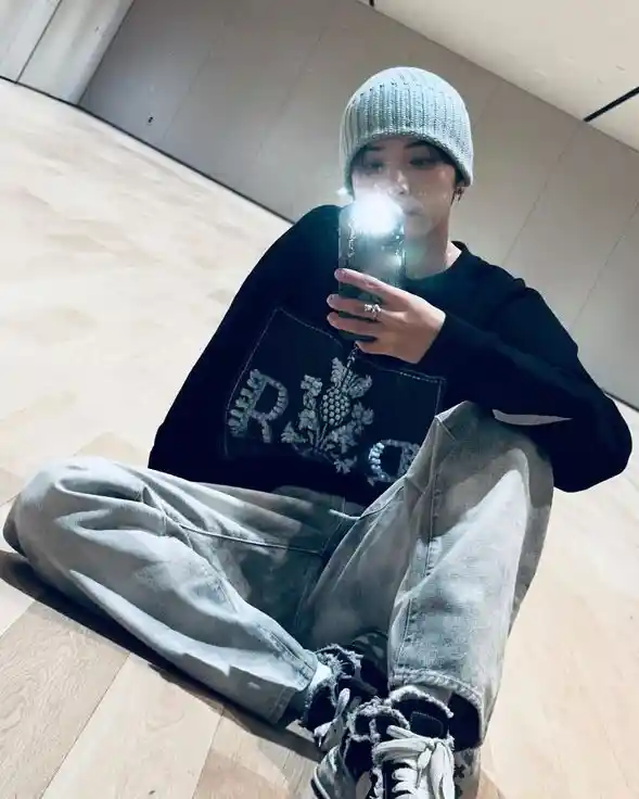 0f4d4a375ebe398c2a898ee7cfce5f76_copy_589x736