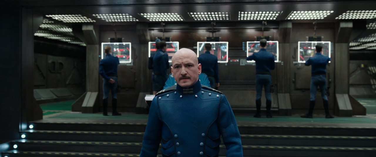 Valerian and the City of a Thousand Planets 2017 (1080p x265 10b