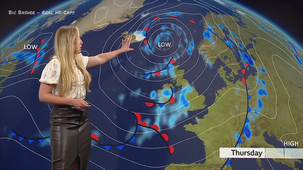 06.04 - 18.30.00 - North West Tonight; Weather. The new film from Rog....ts_snapshot_26.33.445