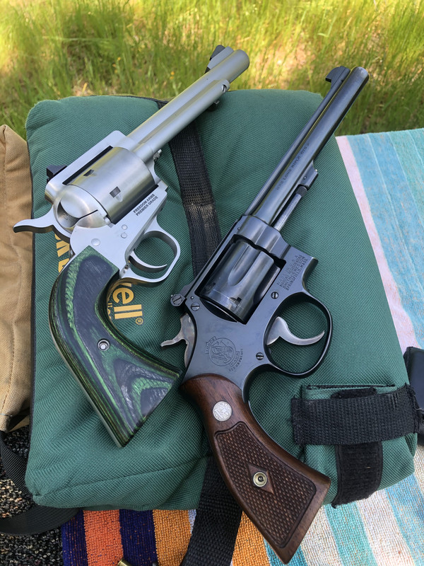 D9625789-F5F4-459D-89E7-53D0B1696608