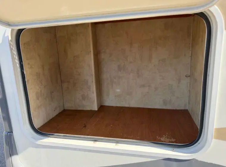 Vehicle thumbnail 34