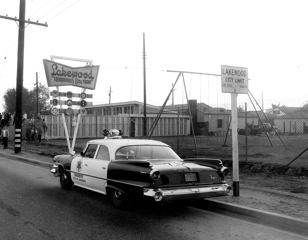 DBDD658A-6A9E-4E2B-A0CC-85FDEE424060