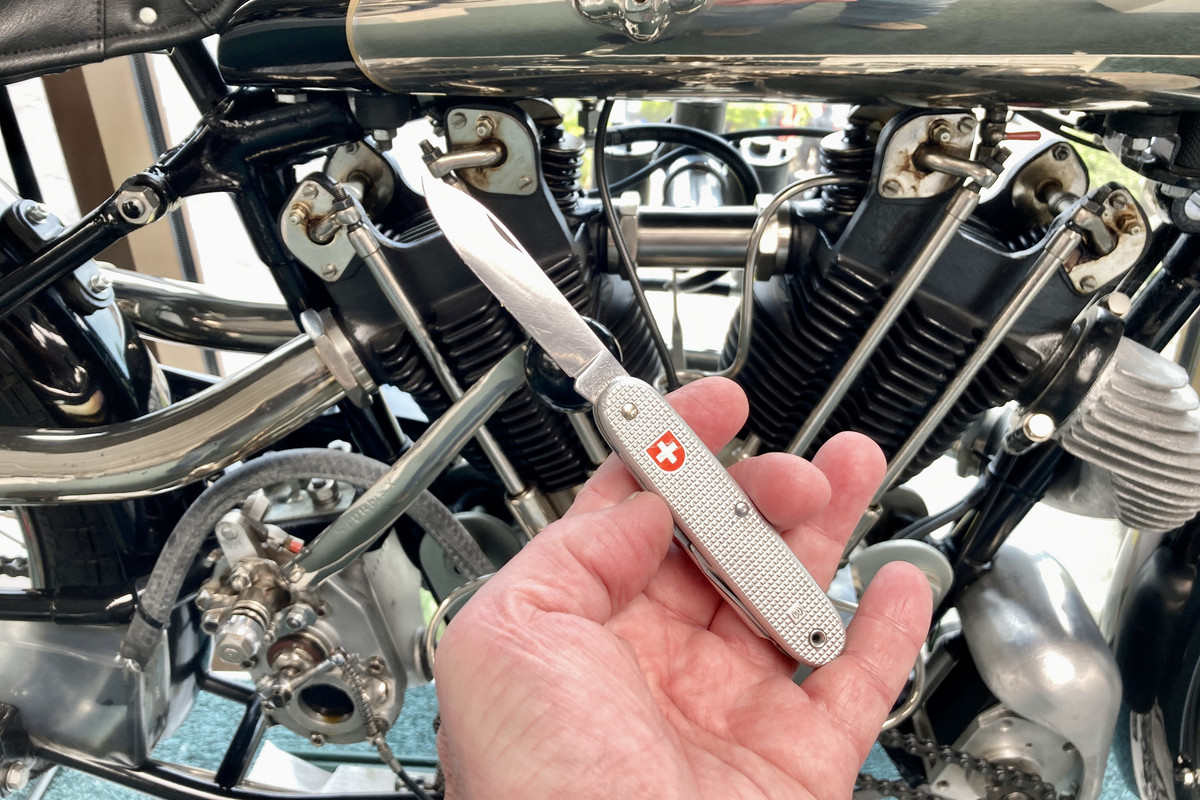 2171708A-5DD6-4427-8CC5-7ECCC5EB0D7A