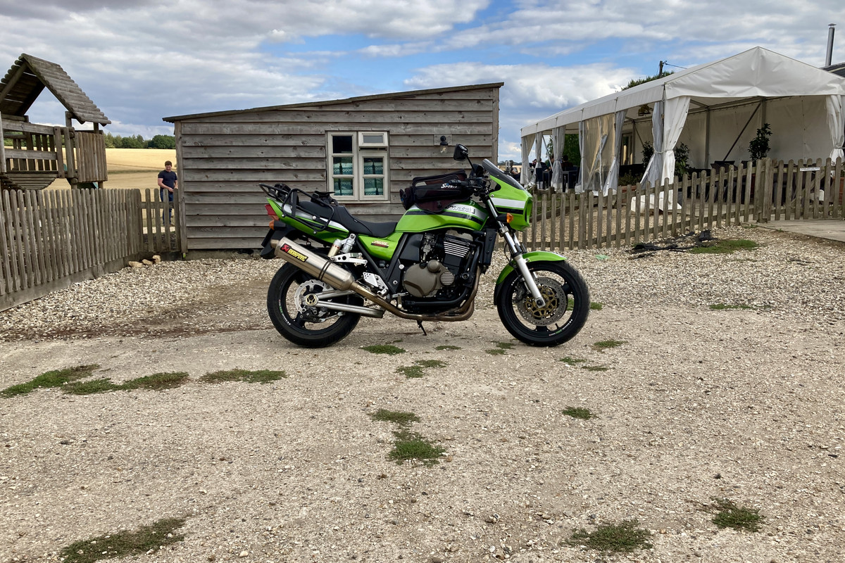 9FC4EB86-C189-4DDB-BB10-82540756683F